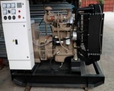 Máy phát điện Cummins 75kva
