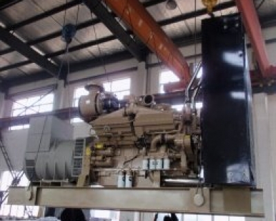 Máy phát điện Cummins 800kva