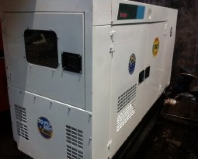 Máy phát điện Denyo 70kva